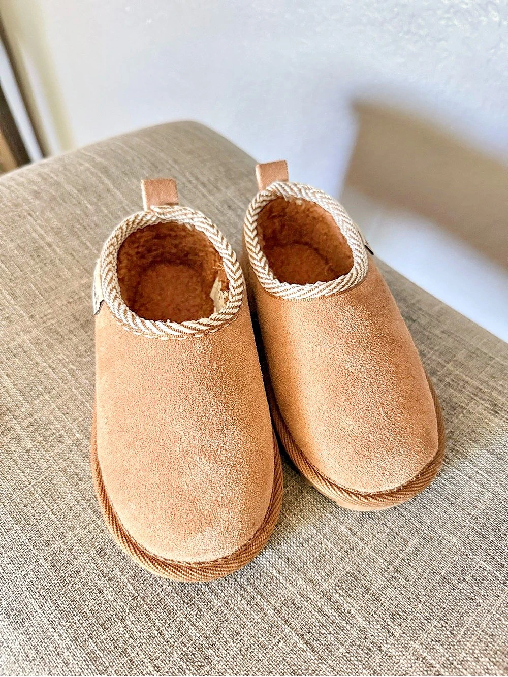 Toddler Bearpaw boots